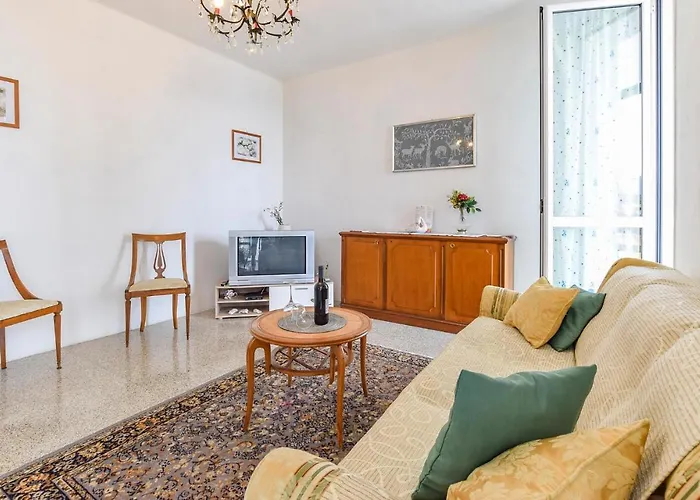 Casa Cinzia * באוונו